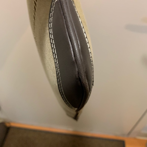 Prada Bag - Genuine Made in Milan Crossbody - Picture 12 of 16